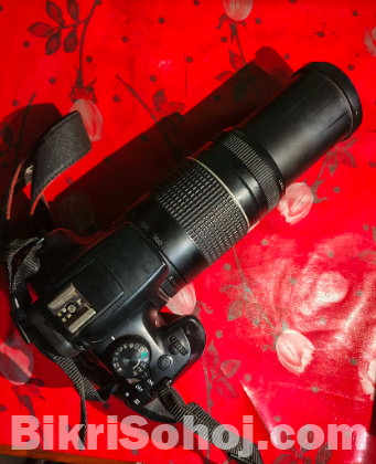 Canon 1300D DSLR Camera with Lens – Used